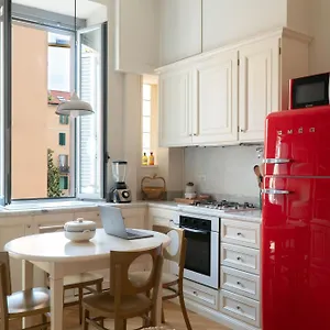https://holden-house-lovely-and-fully-equipped-surrounded-by-parks.italymilanhotels.net